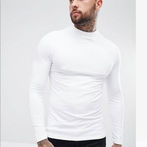 Men medium white muscle fit turtleneck